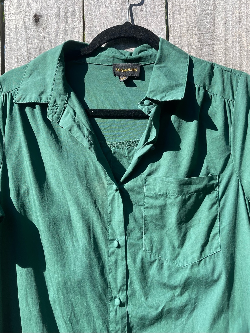 Sugarlips Short-Sleeve Button-Down Shirt in Green - Picture 2 of 10